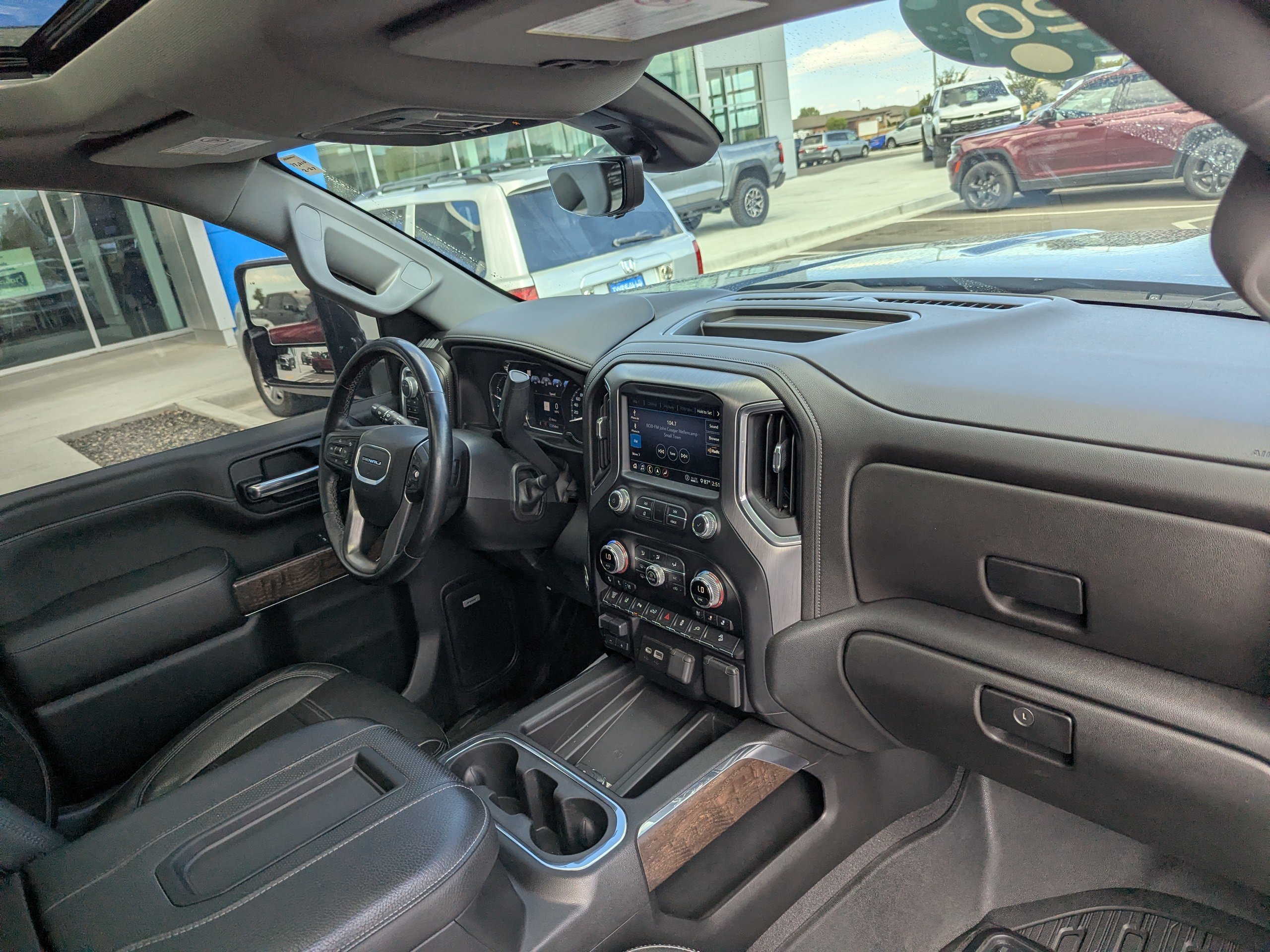 Used 2020 GMC Sierra 2500 Denali w/ Denali Ultimate Package AWD/4WD image 39