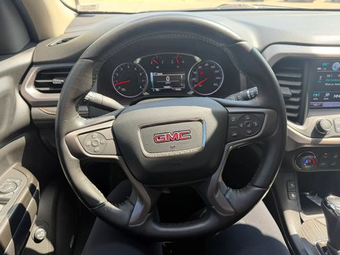 Used 2017 GMC Acadia SLE w/ Driver Alert Package I AWD/4WD image 19
