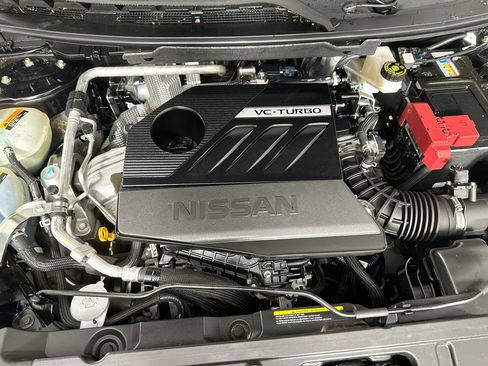 Used 2023 Nissan Rogue SV FWD image 32