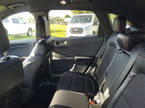 Used 2023 Ford Escape ST-Line image 29