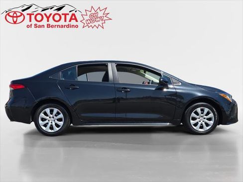 Certified 2022 Toyota Corolla LE FWD image 6