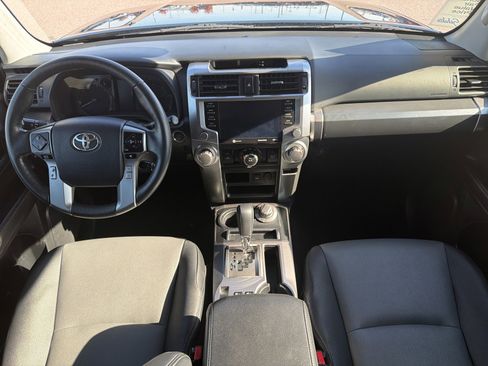 Used 2023 Toyota 4Runner SR5 Premium image 10