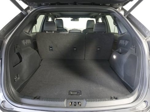 Used 2020 Ford Edge Titanium w/ Equipment Group 301A AWD/4WD image 30