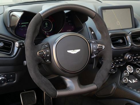 Used 2023 Aston Martin V12 Vantage Roadster image 10