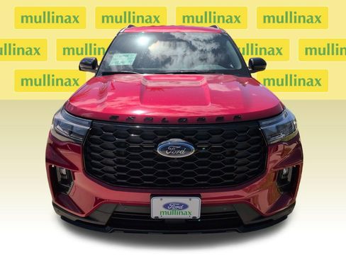 New 2026 Ford Explorer ST-Line image 13