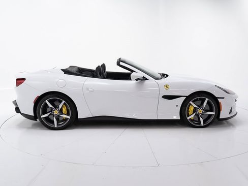 Used 2022 Ferrari Portofino M image 6