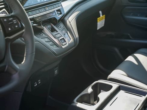 New 2026 Honda Odyssey EX-L image 25
