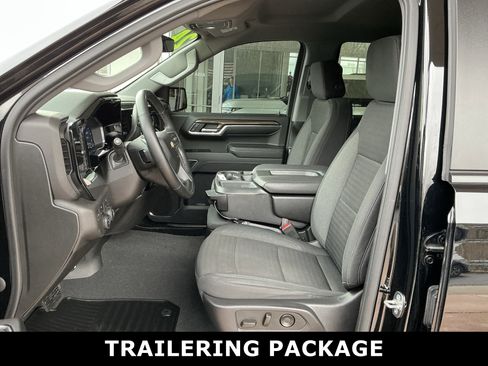 Used 2024 Chevrolet Silverado 1500 LT image 7