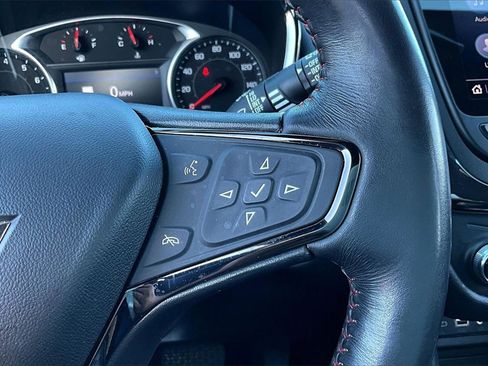 Used 2022 Chevrolet Equinox RS w/ RS Leather Package image 21