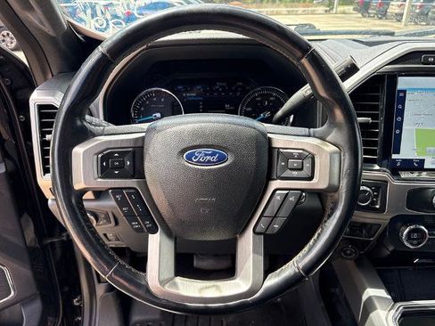 Certified 2022 Ford F250 Platinum w/ FX4 Off-Road Package AWD/4WD image 19