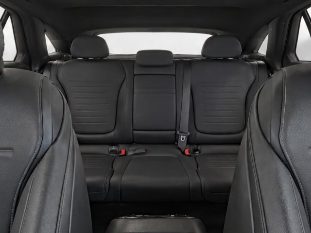 Used 2024 Mercedes-Benz GLC 300 4MATIC image 23