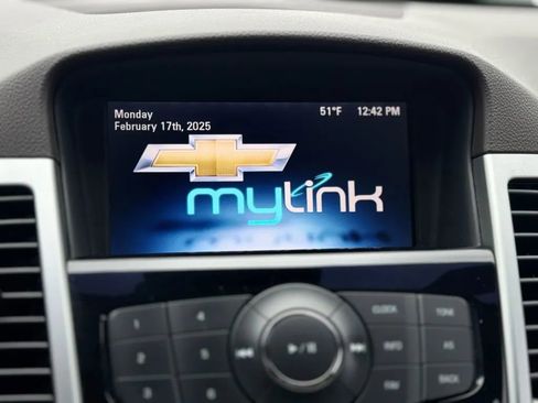 Used 2015 Chevrolet Cruze LT w/ Sun, Sound and Sport Package image 16