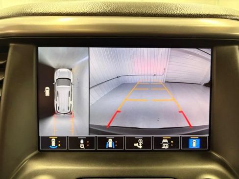 Used 2023 GMC Acadia AT4 w/ GMC Pro Grade Package AWD/4WD image 18