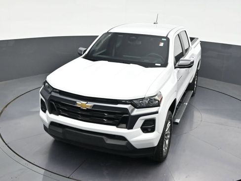 Used 2024 Chevrolet Colorado LT w/ LT Convenience Package image 25