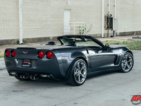 Used 2010 Chevrolet Corvette Grand Sport w/ Preferred Equipment Group image 3