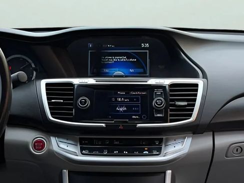 Used 2013 Honda Accord EX-L image 28