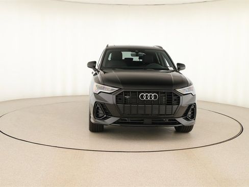 New 2025 Audi Q3 2.0T Premium image 11