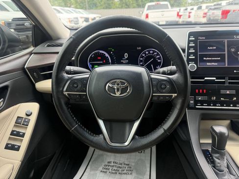 Used 2021 Toyota Avalon XLE FWD image 22