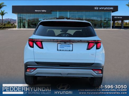 Certified 2025 Hyundai Tucson SEL AWD/4WD image 6