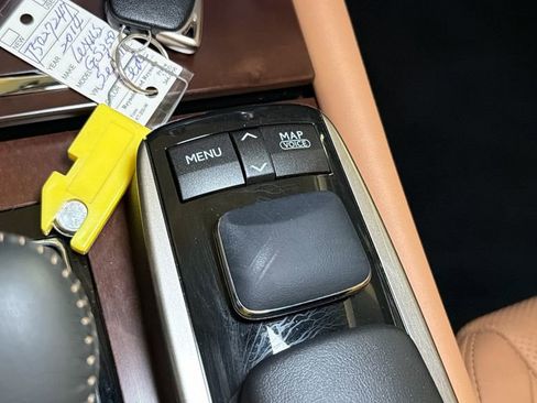 Used 2014 Lexus GS 350 AWD w/ Premium Package image 29