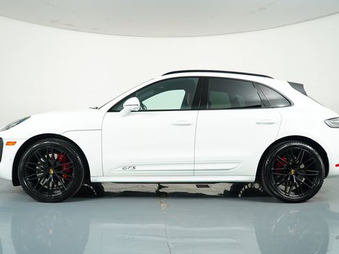 Used 2023 Porsche Macan GTS w/ Premium Package Plus image 19