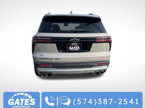 Used 2026 Chevrolet Traverse Z71 w/ LPO, Floor Liner Package image 5