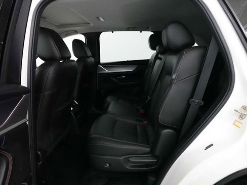 Used 2024 MAZDA CX-90 3.3 Turbo w/ Preferred Plus image 26