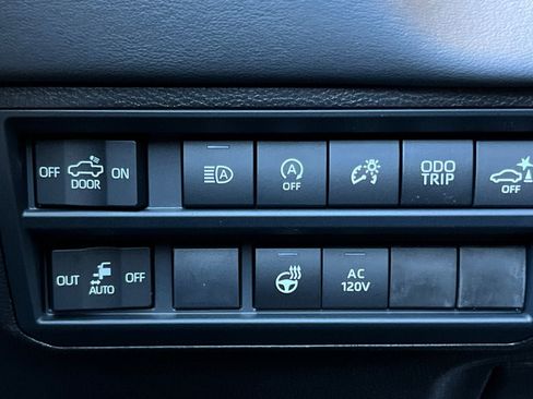 New 2026 Toyota Tundra Platinum AWD/4WD image 30