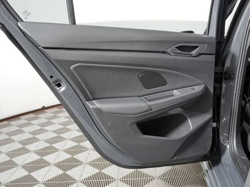 Used 2026 Volkswagen Golf AWD/4WD image 41