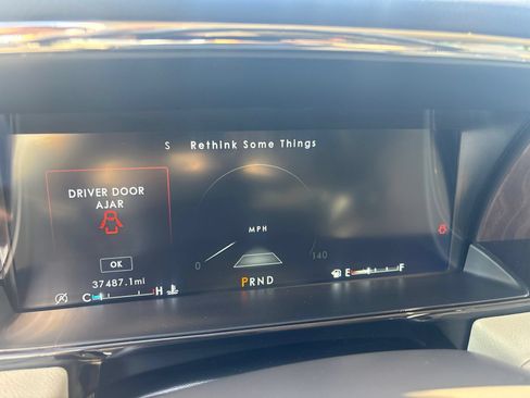 Used 2018 Lincoln Navigator Reserve w/ Technology Package AWD/4WD image 10