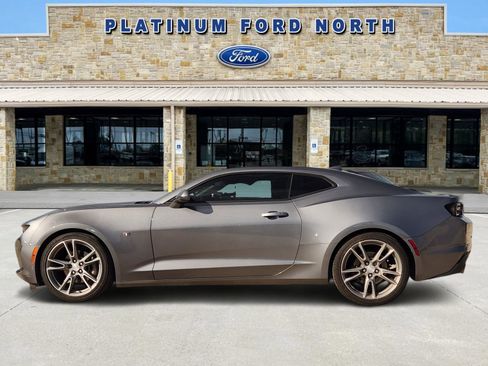 Used 2021 Chevrolet Camaro LT w/ RS Package image 4