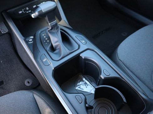 New 2025 Kia K4 LXS image 34