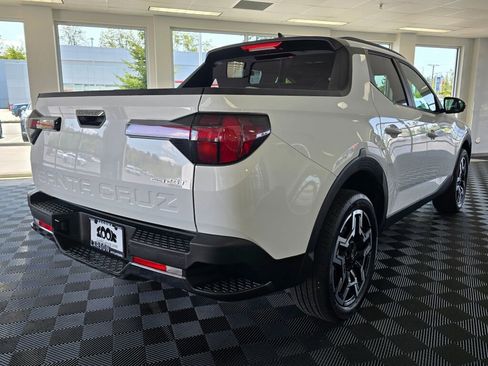 Used 2025 Hyundai Santa Cruz Limited image 4