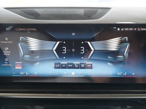 New 2026 BMW X5 sDrive40i w/ M Sport Package RWD image 16