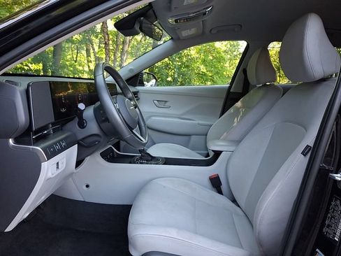 Used 2024 Hyundai Kona SEL AWD/4WD image 14