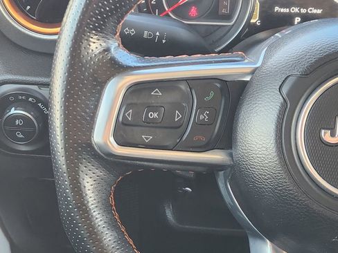 Used 2021 Jeep Gladiator Mojave image 28