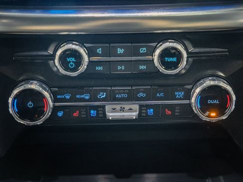 Certified 2023 Ford F150 Lariat w/ Equipment Group 502A High image 31