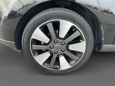 Used 2016 Kia Soul ! w/ Premium Package image 14