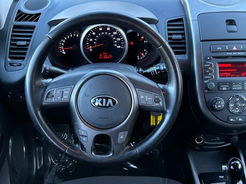 Used 2013 Kia Soul + image 14