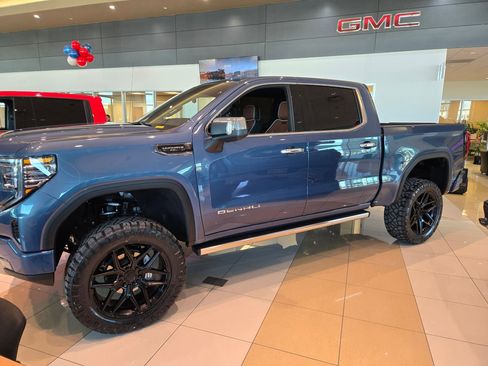 New 2025 GMC Sierra 1500 Denali Ultimate image 4