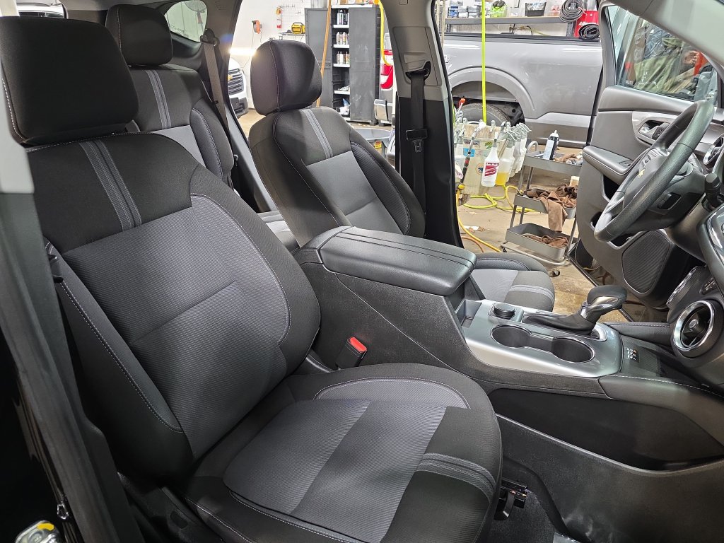 Used 2024 Chevrolet Blazer LT w/ Convenience Package AWD/4WD image 12