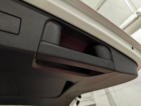 New 2026 Volkswagen Atlas SE image 29