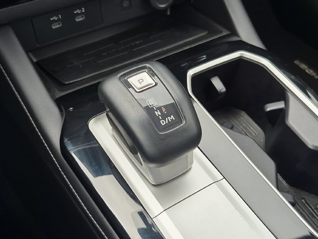 Used 2025 Mitsubishi Outlander SE AWD/4WD image 20