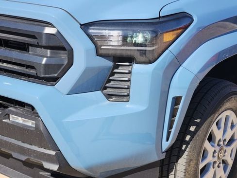New 2026 Toyota Tacoma SR5 AWD/4WD image 7