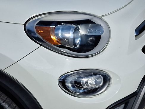 Used 2017 FIAT 500X Trekking image 13