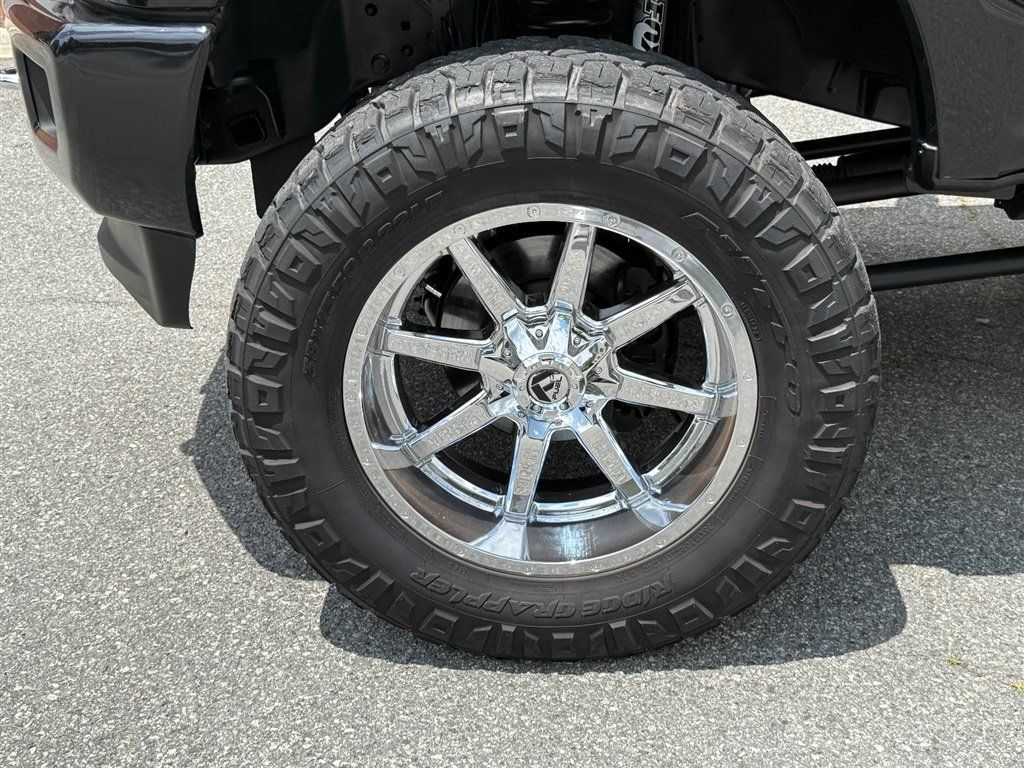 Used 2019 Ford F350 Limited w/ FX4 Off-Road Package AWD/4WD image 15
