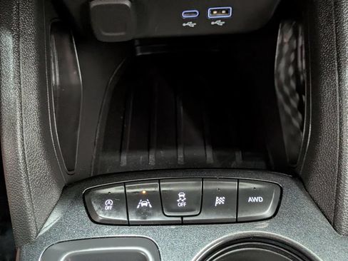 Used 2026 Chevrolet TrailBlazer LT AWD/4WD image 7