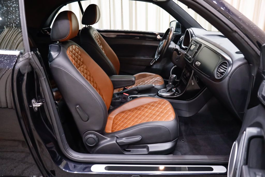 Used 2019 Volkswagen Beetle 2.0T SE FWD image 15