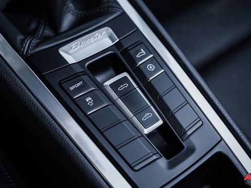 Used 2013 Porsche Boxster image 16