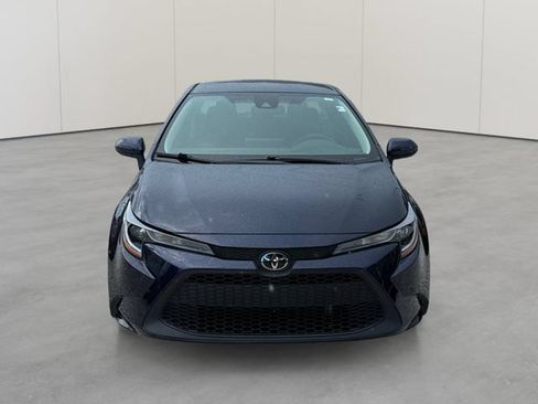 Used 2022 Toyota Corolla LE FWD image 9